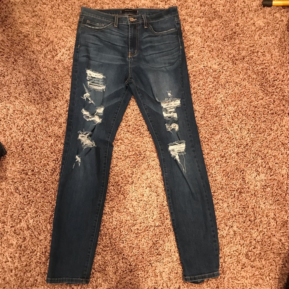 Ripped skinny